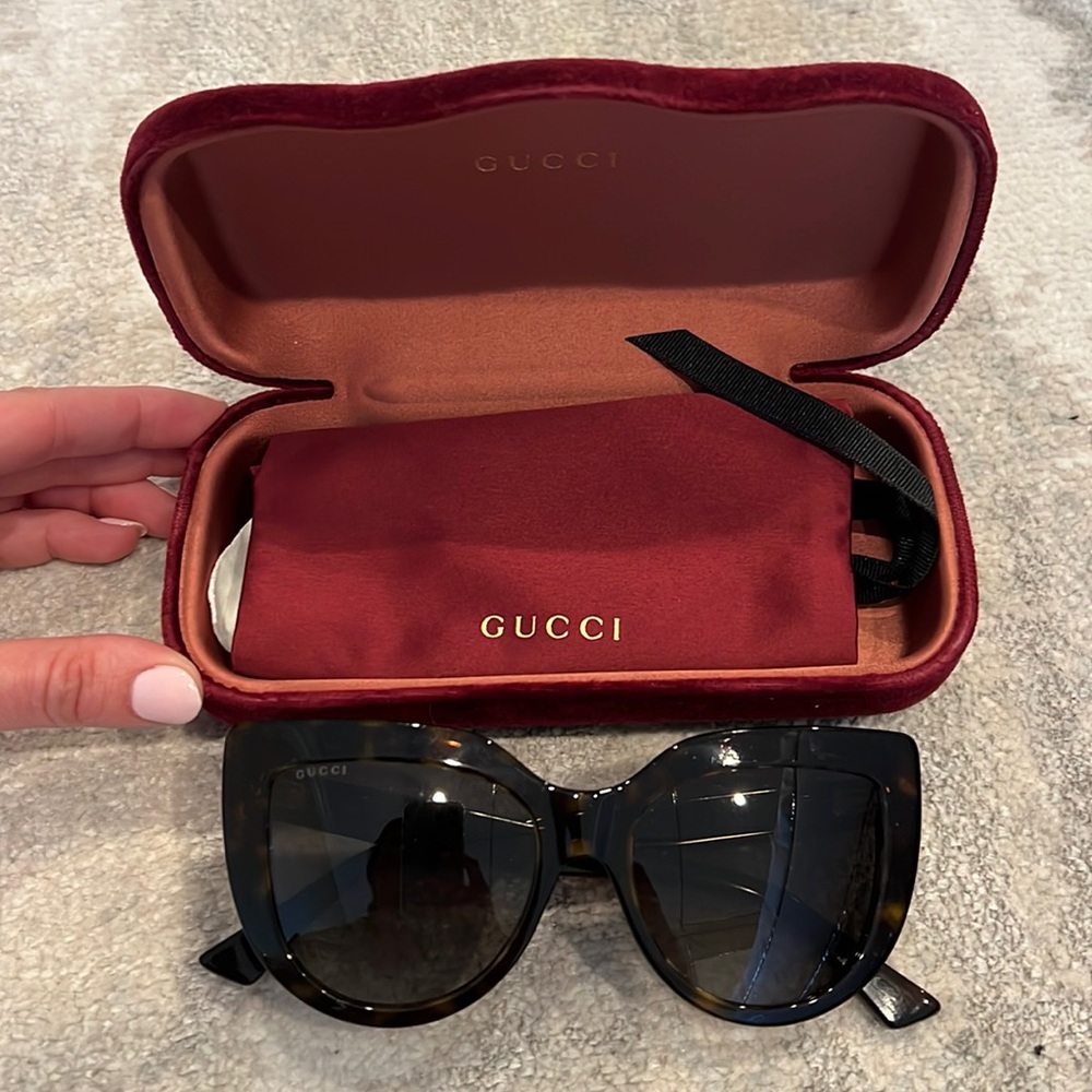 Gucci sunglasses